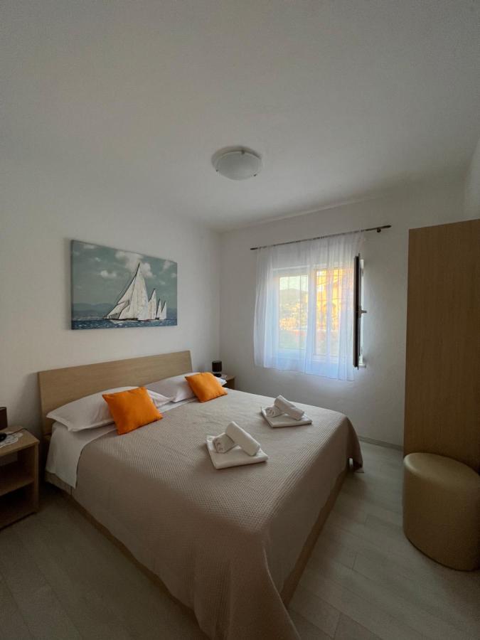 Apartmani Tamaris Vinišće 외부 사진