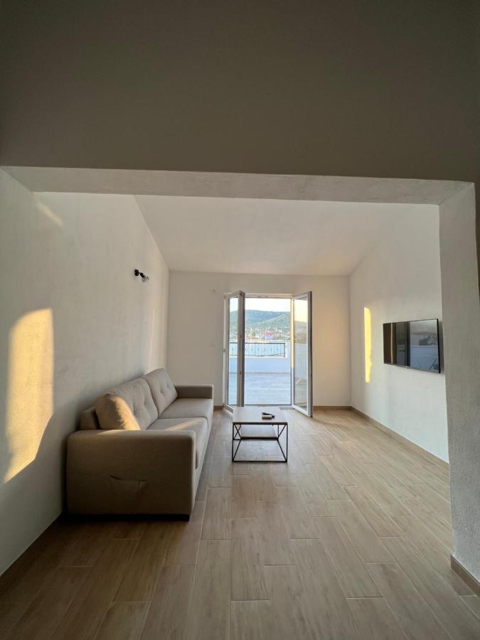 Apartmani Tamaris Vinišće 외부 사진
