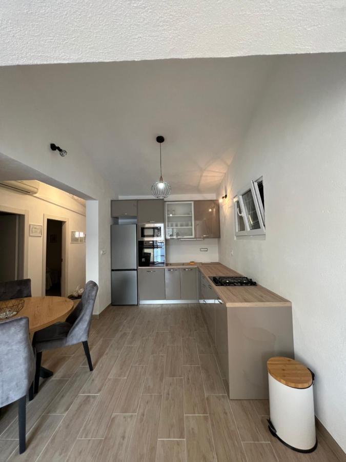 Apartmani Tamaris Vinišće 외부 사진
